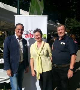 ÖVP Landesparteiobmann Manfred Juracka, Monika Posch und Wolfgang Schönlaub am Hügelparkfest im September 2014